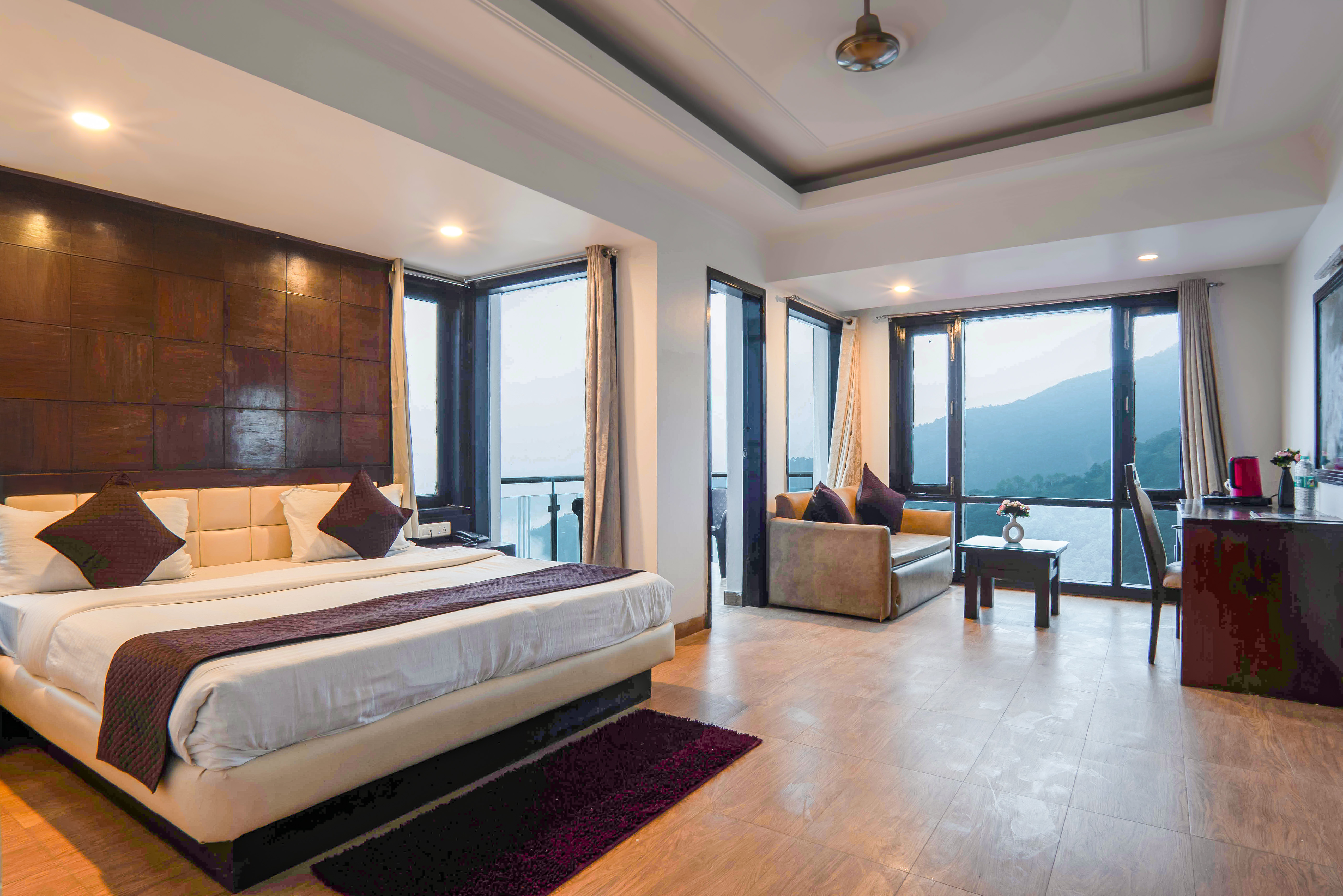 Super Deluxe Valley View with Balcony
